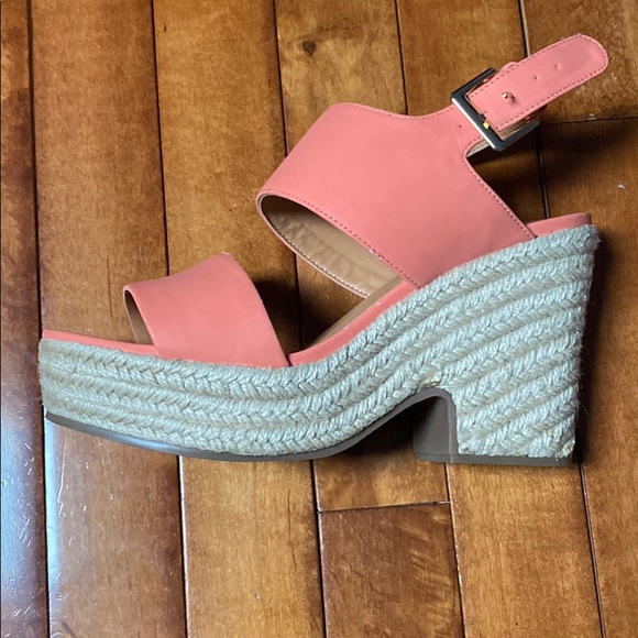 Wedges - Picture 2 of 3